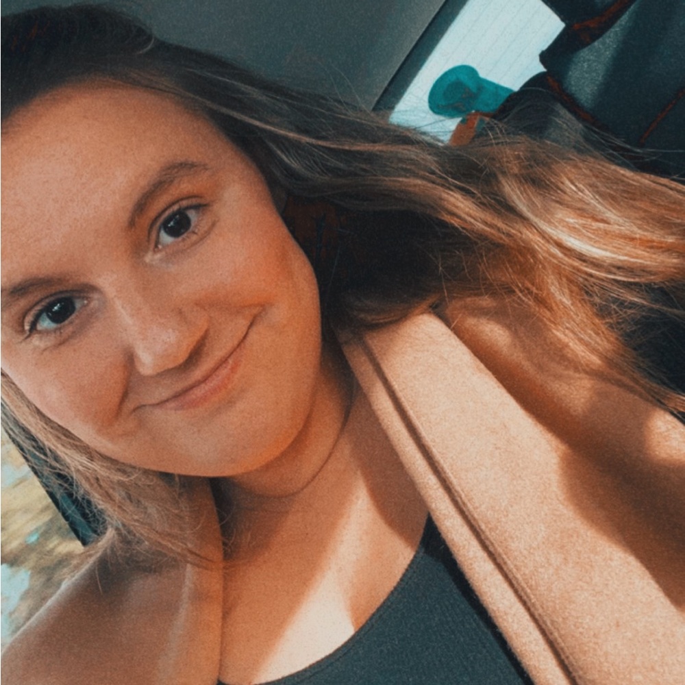 Meet your Posher, Phyllicia